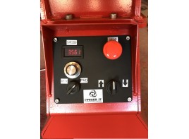 Универсальные вращатели труб УВТ-2 на производстве