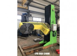 Позиционер консольный L-образный, проектная модель и завершённое устройство